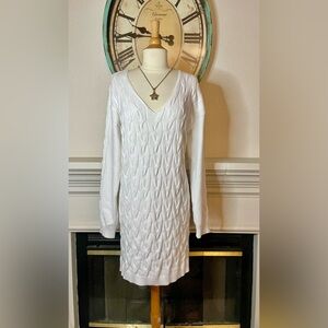 Elegant White Cable Knit Midi Dress